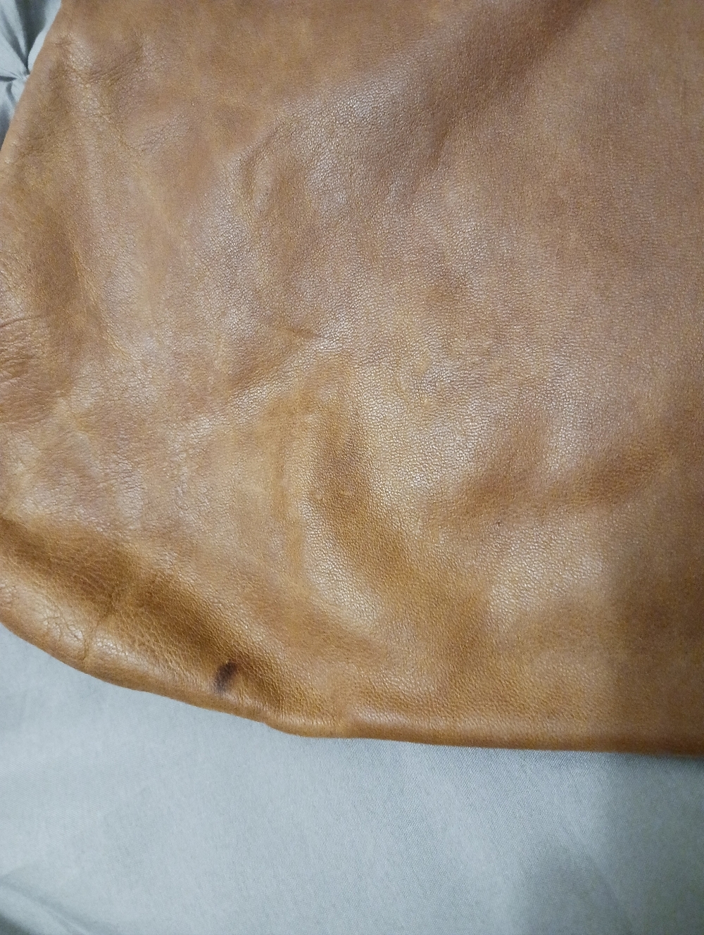 Vintage 60's Hand Tooled Leather Top Handle OOAK Bag - Picture 3 of 15